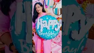 Yesterday night birthday celebrations with my lovely family #acoolteacher  #prebirthday #yshorts
