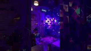Elektros, Nueva banda juvenil de Concepci&oacute;n, ciudad del Rock, tocando Mi&ntilde;o de @losbunkersoficial