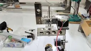 Pan - tilt - focusing unit!  8 axis rooftop biolapse filming robot rig!  