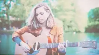 Lake Charm - BOBBIE - Chair Folk Session #11