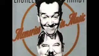 Laurel & Hardy - The Cricket Song 1938 Swiss Miss