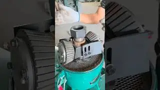 Automatic bran grinder