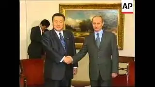 RUSSIA: JAPANESE PM YOSHIRO MORI VISIT (2)