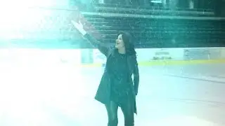 Barbara Zanetti - Showdown (Official Hockey Song)