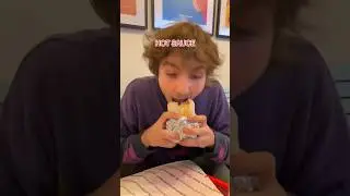ADDING HOT SAUCE AT THE SALSA SHOP 😂🌶️ #newmusic #hotsauce