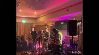 Colourful Noise - Run to you by Bryan Adams Live at Ladybank Golf Club 13/12/2025