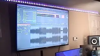 Kid Travis - Leaking Love [Official Visualizer]