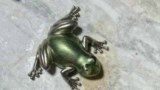 #19 Beautiful Resin frog turns out so cute