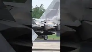 Attention! This is the secret behind the F-22's amazing maneuverability! thrust vectoring nozzles
