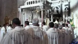 29.Basilica S.Nicola Bari - Solenne Concelebrazione Eucaristica presieduta Mons. Adriano Bernardini