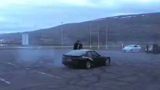 944T