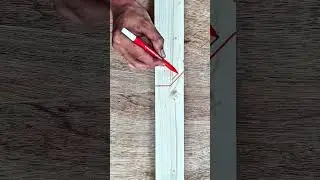 A quick way to make a 90-degree lock. #woodworking #wood #creative