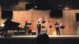 Contrast singing in 30 seconds