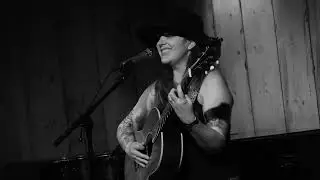 Not Worth The Whisky - Sarah King (live at Rockwood Music Hall 2022)