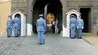 Changing guards at Prague Castle