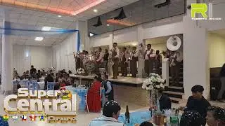 Super Central de Oruro  ( HUAYÑOS SALINEÑOS DE 1994 recordando en una graduación 2023 en Cochabamba