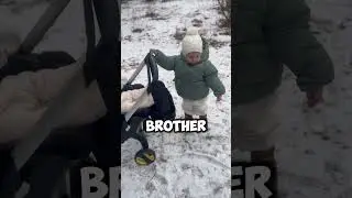 Kids are walking with their younger brother. Дети сами гуляют с младшим братиком.#shorts#многодетные