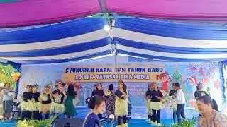 Tarian Sajojo dari kelas 6A TP. 2025/2025