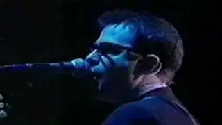 Weezer - Surfwax America live Camden