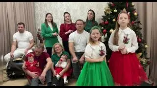 Colinde, colinde, e vremea colindelor! Bejenari Nicolina și Bejenari Erica-Amelia, clasa I-II