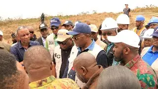 Kongo-Central : le Ministre des ITP John Banza inspecte les travaux de la  voirie de Nkamba 