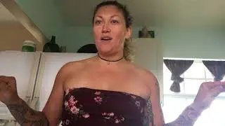 chubby girl yoga
