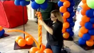 How to Make a Spiral Column  Balloon Artist San Diego Series