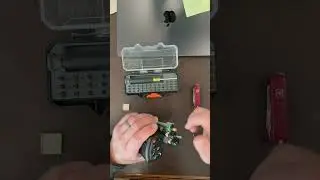 Somebody destroyed this radio!
