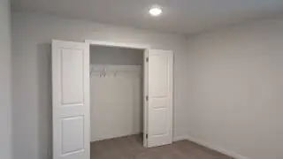 3 Bedroom with Finished Basement - Oak Woods