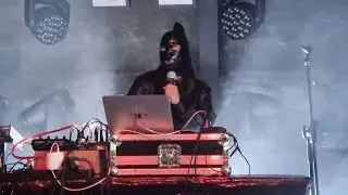 Live @ Forms of Hands Industrial Festival 2025.