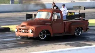 DIESEL INTERNATIONAL  PICKUP at BYRON DRAG DAY