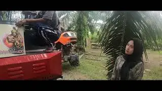 Belajar Mengoprasikan Alsintan MAXXI BIMO ROTA 100 Oleh Penyuluh Pertanian Lapangan.