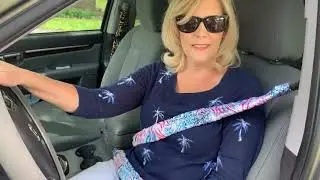 Sittin' Pretty Seat Belt Cover