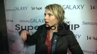 INTERVIEW - Amy Seimetz on her photo shoot, Sundance expe...