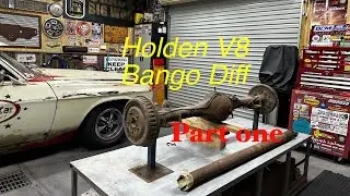 Holden V8 Banjo Diff into HK Kingswood.