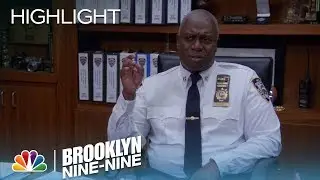 Brooklyn Nine-Nine - Amy Doesn't Get Angry at Captain Holt (Episode Highlight)