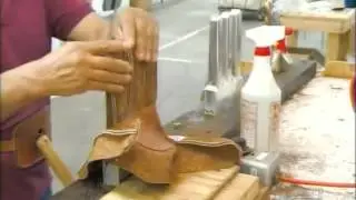 How to make  Baseball Gloves {www downloadshiva com}
