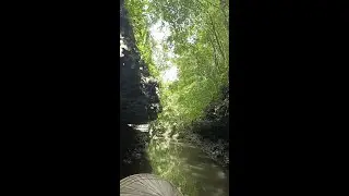 Di Antara Tebing dan Sungai: Pesona Rammang Rammang