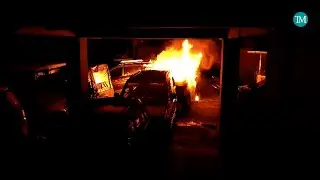 В результате хаоса в клубе Laitumkhrah Beat House сгорели три автомобиля