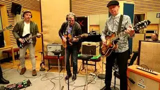 I Just Want To Make Love To You - Bjorn Thoroddsen, Nick Jameson & friends