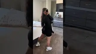 Seamless Mock Neck Long Sleeves Jumpsuit Sports Zip Up Shorts Romper