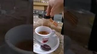 #italianbar | Caff&egrave; con la cannella | Kawa z cynamonem | #Shorts