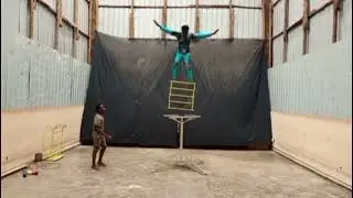 MIGHTY ARTIST ROLA BOLA