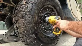 HMMWV MTR/s Tire Change on a M1045A2 truck