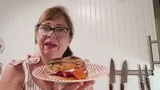 How to make Bagels, Lox, & Cream cheese Sandwich  #139 B, L, & D cooking.  # Delicious