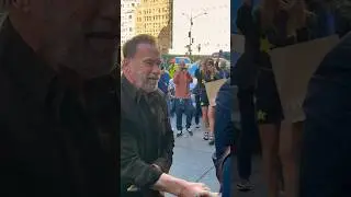 Never thought I would meet the legendery Terminator Schwarzenegger when walking in New York 🔥
