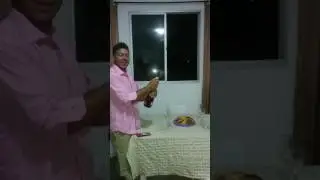 Estourando champanhe Natal 2016