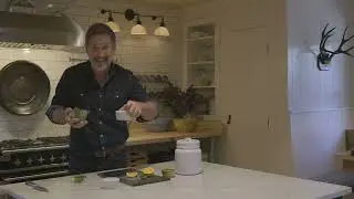 Canary Bird Care & Feeding Daily