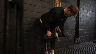 Bent Over Dumbbell Row with butt to wall