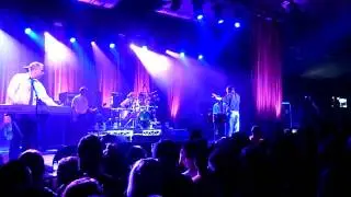 Faith No More Melbourne 24 Feb 2010 Don't Dream It's Over / Midlife Crisis #2